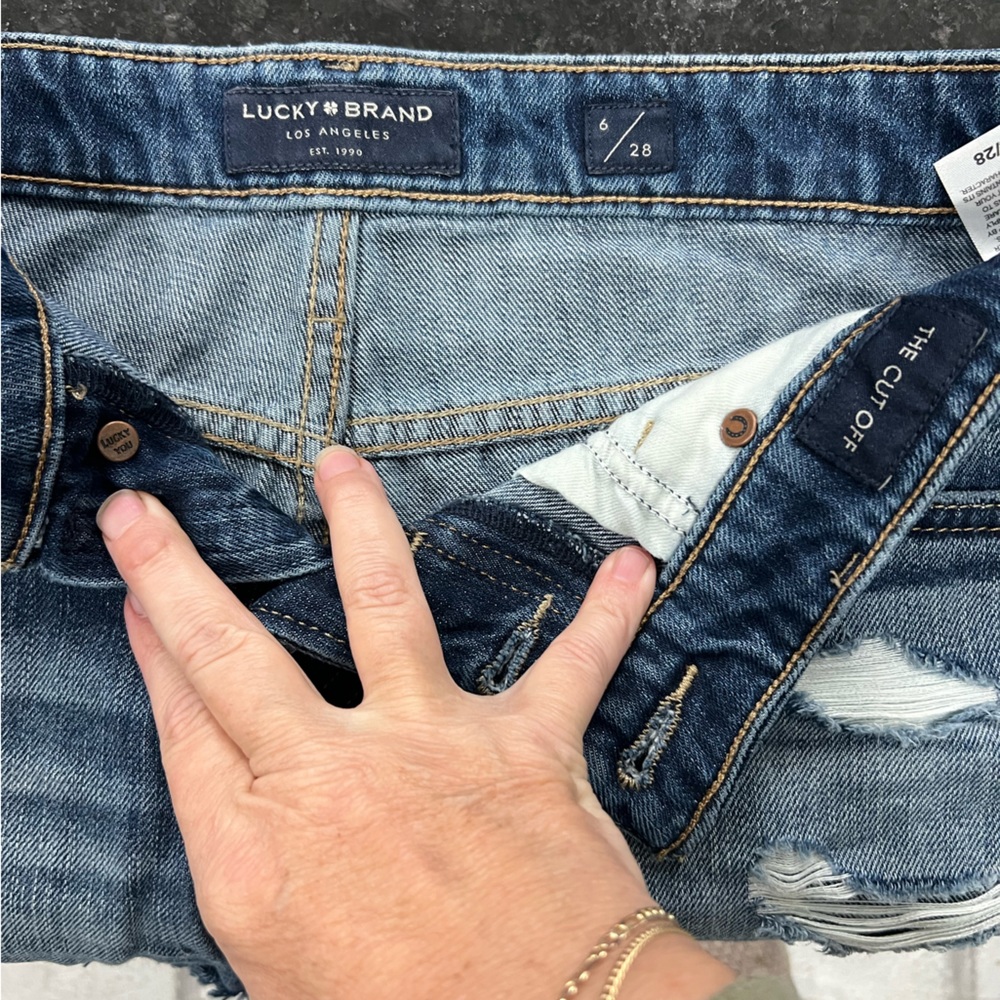 LUCKY BRAND denim cut off shorts